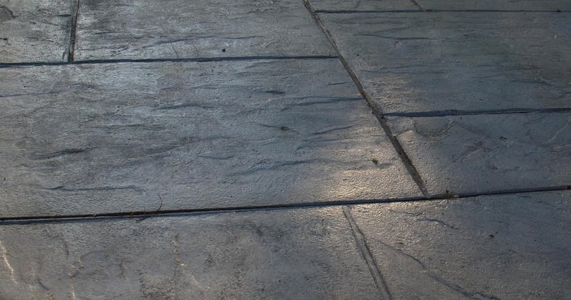 Agrandir terrasse beton : le guide malin pour gagner de l'espace